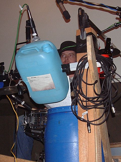 480x640 pixels (272K)